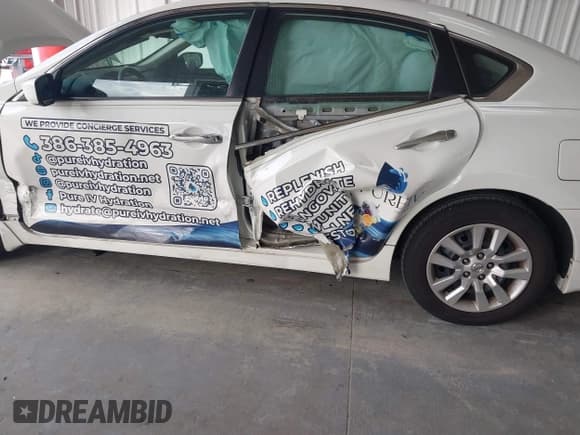 ✅ 2018 Nissan Altima S • VIN: 1N4AL3AP6JC474937 • Лот: 43084896. Опубликован ранее на IAAI с пробегом 98 461 миль. Бесплатный доступ к архиву аукционных продаж из США и подробный отчёт об истории автомобиля на DreamBid. Изображение 6.