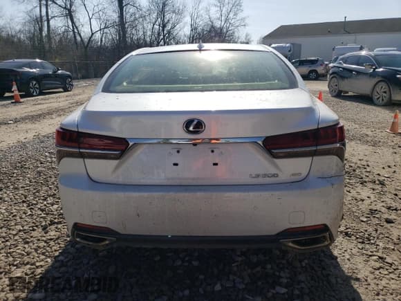 ✅ 2019 Lexus LS 500 • VIN: JTHC51FF6K5005529 • Lot: 48593625. Wystawiony na Copart z przebiegiem 35 303 mil. Bezpłatny archiwum sprzedaży aukcyjnych z USA i szczegółowy raport historii pojazdu na DreamBid. Zdjęcie 6.