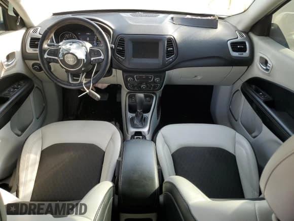 ✅ 2020 Jeep Compass Latitude • VIN: 3C4NJCBB7LT169197 • Lot: 74773554. Listed on Copart with 107,814 mi. Free auction sales archive from the USA and detailed vehicle history report at DreamBid. Image 8.