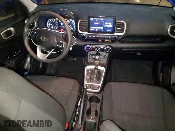 ✅ 2022 Hyundai Venue SE • VIN: KMHRB8A35NU174067 • Lot: 85072144. Listed on Copart with 58,685 mi. Free auction sales archive from the USA and detailed vehicle history report at DreamBid. Image 8.