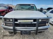 ✅ 2000 Chevrolet Silverado 3500 • VIN: 1GCHK33J2YF407622 • Lot: 71740745. Listed on Copart with 163,223 mi. Free auction sales archive from the USA and detailed vehicle history report at DreamBid. Image 5.
