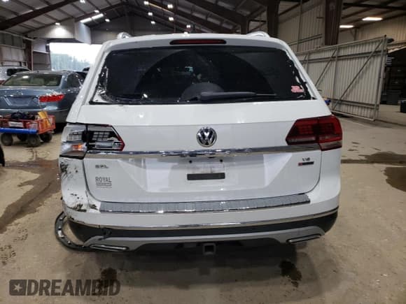 ✅ 2019 Volkswagen Atlas SEL Premium • VIN: 1V2NR2CA5KC530086 • Lot: 55745515. Listed on Copart with 96,092 mi. Free auction sales archive from the USA and detailed vehicle history report at DreamBid. Image 6.