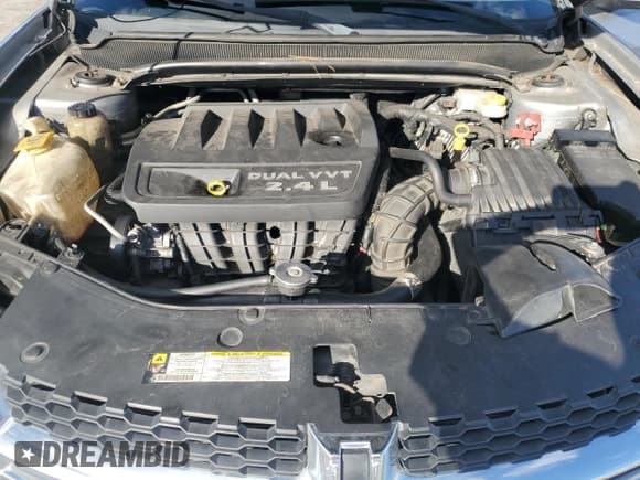 ✅ 2013 Dodge Avenger SE • VIN: 1C3CDZABXDN680816 • Lot: 90897075. Listed on Copart with 230,084 mi. Free auction sales archive from the USA and detailed vehicle history report at DreamBid. Image 11.