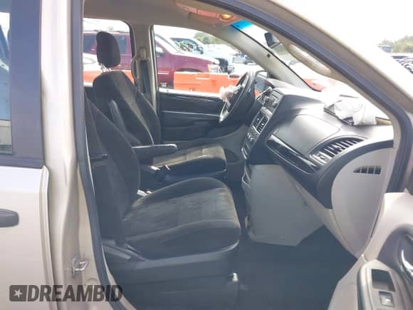 2013 Dodge Grand Caravan SE с VIN 2C4RDGBG2DR507962, выставлен на аукционе IAAI как лот 42871394 с пробегом 186 315 миль миль и . История ставок и продаж доступна на DreamBid. Изображение 5.