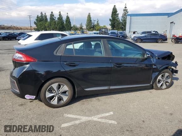 ✅ 2019 Hyundai Ioniq • VIN: KMHC75LH7KU037707 • Lot: 82654684. Wystawiony na Copart z przebiegiem 60 032 mil. Bezpłatny archiwum sprzedaży aukcyjnych z USA i szczegółowy raport historii pojazdu na DreamBid. Zdjęcie 3.