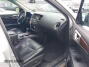 ✅ 2014 Nissan Pathfinder S • VIN: 5N1AR2MN0EC715471 • Lot: 42264876. Listed on IAAI with 125,370 mi. Free auction sales archive from the USA and detailed vehicle history report at DreamBid. Image 5.