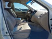 ✅ 2014 Nissan Pathfinder S • VIN: 5N1AR2MN9EC716067 • Lot: 43446400. Listed on IAAI with 152,419 mi. Free auction sales archive from the USA and detailed vehicle history report at DreamBid. Image 5.