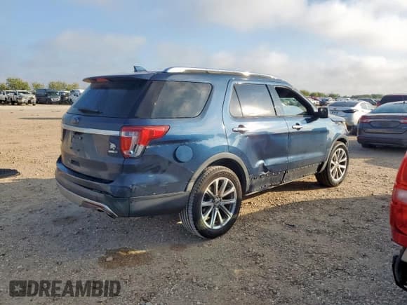 ✅ 2016 Ford Explorer Limited • VIN: 1FM5K8FH9GGD01908 • Лот: 87083925. Опубликован ранее на Copart с пробегом 131 910 миль. Бесплатный доступ к архиву аукционных продаж из США и подробный отчёт об истории автомобиля на DreamBid. Изображение 3.