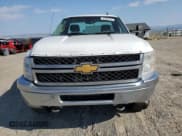 ✅ 2014 Chevrolet Silverado 2500HD Work Truck • VIN: 1GC0KVCG8EF117930 • Lot: 67060354. Wystawiony na Copart z przebiegiem 265 074 mil. Bezpłatny archiwum sprzedaży aukcyjnych z USA i szczegółowy raport historii pojazdu na DreamBid. Zdjęcie 5.