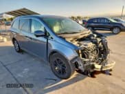 ✅ 2017 Honda Odyssey Touring • VIN: 5FNRL5H96HB007546 • Лот: 91997785. Опубликован ранее на Copart с пробегом 294 183 миль. Бесплатный доступ к архиву аукционных продаж из США и подробный отчёт об истории автомобиля на DreamBid. Изображение 4.