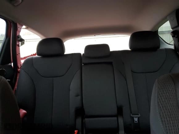 ✅ 2022 Hyundai Santa Fe SE • VIN: 5NMS1DAJ8NH381222 • Lot: 40746494. Wystawiony na Copart z przebiegiem 28 648 mil. Bezpłatny archiwum sprzedaży aukcyjnych z USA i szczegółowy raport historii pojazdu na DreamBid. Zdjęcie 10.