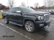 ✅ 2018 GMC Sierra 1500 Denali • VIN: 3GTU2PEJ6JG174402 • Lot: 43626115. Wystawiony na IAAI z przebiegiem 108 945 mil. Bezpłatny archiwum sprzedaży aukcyjnych z USA i szczegółowy raport historii pojazdu na DreamBid. Zdjęcie 1.