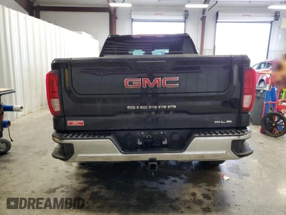 ✅ 2022 GMC Sierra 1500 SLE • VIN: 3GTPUBEK7NG651119 • Лот: 48701295. Опубликован ранее на Copart с пробегом Не указан. Бесплатный доступ к архиву аукционных продаж из США и подробный отчёт об истории автомобиля на DreamBid. Изображение 6.