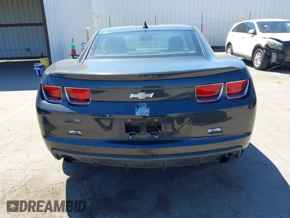 ✅ 2012 Chevrolet Camaro 2LS • VIN: 2G1FA1E30C9178770 • Lot: 42990565. Listed on IAAI with 187,894 mi. Free auction sales archive from the USA and detailed vehicle history report at DreamBid. Image 17.