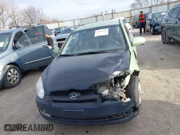 ✅ 2009 Hyundai Accent Auto SE • VIN: KMHCN36C69U112207 • Лот: 41641298. Опубликован ранее на IAAI с пробегом 166 804 миль. Бесплатный доступ к архиву аукционных продаж из США и подробный отчёт об истории автомобиля на DreamBid. Изображение 12.