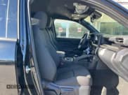 ✅ 2025 Toyota 4Runner SR5 • VIN: JTEVA5BR8S5006206 • Lot: 43568619. Listed on IAAI with 745 mi. Free auction sales archive from the USA and detailed vehicle history report at DreamBid. Image 5.