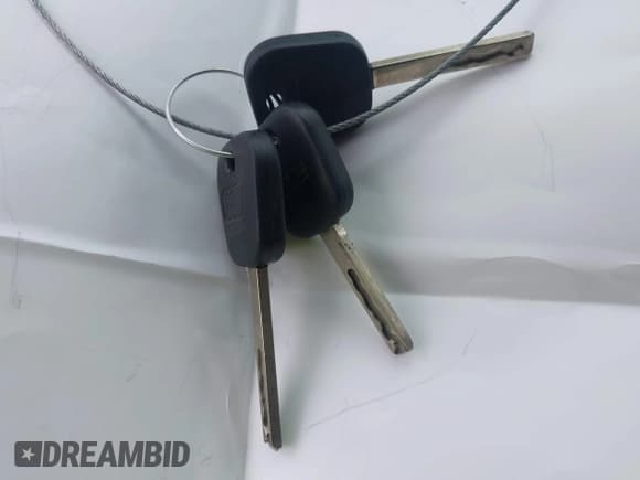 ✅ 2017 GMC Canyon 4WD SLT • VIN: 1GTG6DEN6H1249790 • Лот: 43609704. Опубликован ранее на IAAI с пробегом 141 693 миль. Бесплатный доступ к архиву аукционных продаж из США и подробный отчёт об истории автомобиля на DreamBid. Изображение 11.