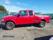 ✅ 1999 Ford F-150 XL • VIN: 2FTRX08L8XCA32330 • Lot: 43620322. Wystawiony na IAAI z przebiegiem Nie podano. Bezpłatny archiwum sprzedaży aukcyjnych z USA i szczegółowy raport historii pojazdu na DreamBid. Zdjęcie 14.