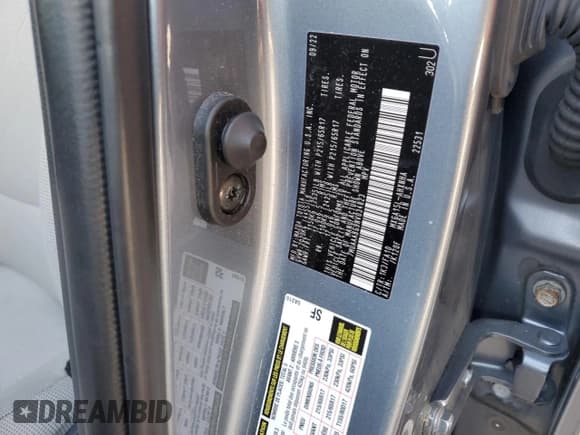 ✅ 2022 Toyota Corolla Cross L • VIN: 7MUAAABG9NV034823 • Lot: 89881115. Listed on Copart with 21,466 mi. Free auction sales archive from the USA and detailed vehicle history report at DreamBid. Image 13.