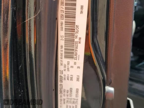 ✅ 2015 Ram 1500 Tradesman • VIN: 3C6JR6AT9FG622355 • Lot: 65679395. Wystawiony na Copart z przebiegiem 76 574 mil. Bezpłatny archiwum sprzedaży aukcyjnych z USA i szczegółowy raport historii pojazdu na DreamBid. Zdjęcie 12.