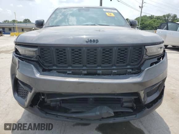 2022 Jeep Grand Cherokee Altitude with VIN 1C4RJGAG3N8630631, listed as a Copart auction lot 59544235 with 23,655 mi miles and Salvage title. Bid and sale history available at DreamBid. Image 5.
