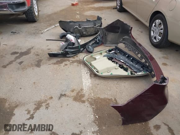 ✅ 2018 Acura MDX Technology • VIN: 5J8YD3H57JL009160 • Лот: 41520472. Опубликован ранее на IAAI с пробегом 75 042 миль. Бесплатный доступ к архиву аукционных продаж из США и подробный отчёт об истории автомобиля на DreamBid. Изображение 12.