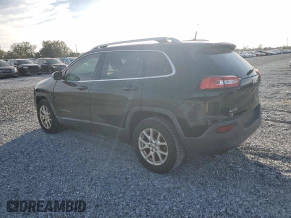 ✅ 2016 Jeep Cherokee Latitude • VIN: 1C4PJMCBXGW205252 • Lot: 91783445. Listed on Copart with 134,048 mi. Free auction sales archive from the USA and detailed vehicle history report at DreamBid. Image 2.