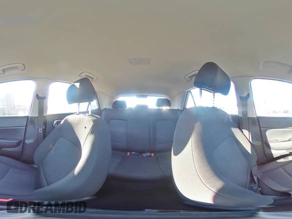 ✅ 2020 Hyundai Venue SE • VIN: KMHRB8A35LU044979 • Lot: 90446165. Listed on Copart with 14,381 mi miles. Access the free auction sales archive from the USA and view a detailed vehicle history report at DreamBid. Image 15.