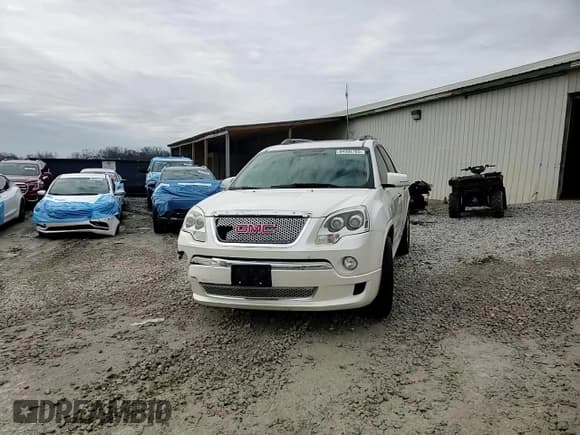 ✅ 2012 GMC Acadia Denali • VIN: 1GKKVTED3CJ176812 • Lot: 94992705. Listed on Copart with 201,837 mi. Free auction sales archive from the USA and detailed vehicle history report at DreamBid. Image 15.