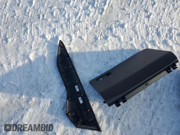 ✅ 2024 Lexus TX 500h F Sport Premium • VIN: 5TDABAB66RS006790 • Lot: 87435284. Wystawiony na Copart z przebiegiem 2 133 mil. Bezpłatny archiwum sprzedaży aukcyjnych z USA i szczegółowy raport historii pojazdu na DreamBid. Zdjęcie 13.