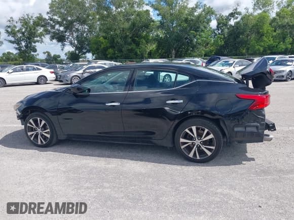 ✅ 2017 Nissan Maxima S • VIN: 1N4AA6AP6HC420197 • Lot: 42553878. Listed on IAAI with 79,515 mi. Free auction sales archive from the USA and detailed vehicle history report at DreamBid. Image 15.