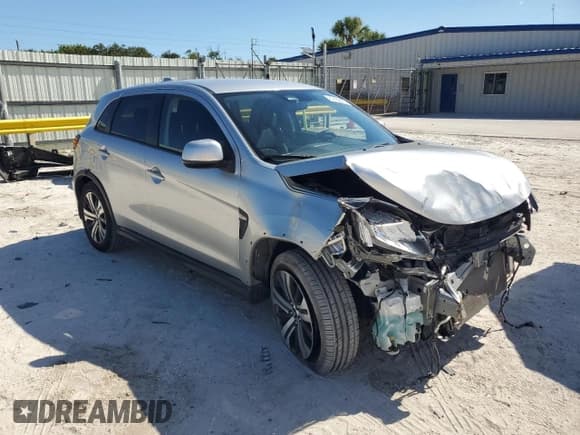 ✅ 2022 Mitsubishi Outlander ES • VIN: JA4APUAU5NU021929 • Лот: 87430875. Опубликован ранее на Copart с пробегом 54 578 миль. Бесплатный доступ к архиву аукционных продаж из США и подробный отчёт об истории автомобиля на DreamBid. Изображение 4.