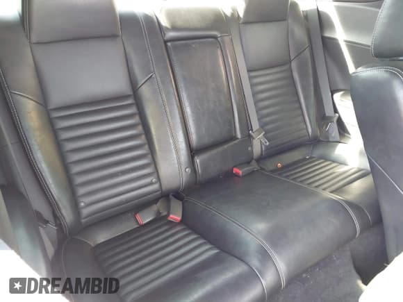 ✅ 2009 Dodge Challenger SE • VIN: 2B3LJ44V19H522220 • Lot: 41634444. Wystawiony na IAAI z przebiegiem 192 354 mil. Bezpłatny archiwum sprzedaży aukcyjnych z USA i szczegółowy raport historii pojazdu na DreamBid. Zdjęcie 8.