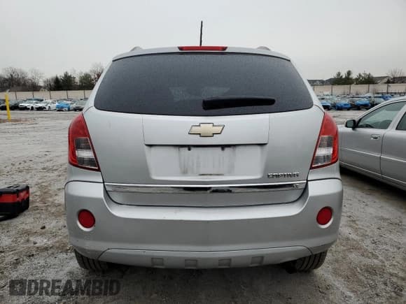 ✅ 2014 Chevrolet Captiva Sport LT • VIN: 3GNAL3EK8ES677859 • Lot: 86433134. Wystawiony na Copart z przebiegiem 102 432 mil. Bezpłatny archiwum sprzedaży aukcyjnych z USA i szczegółowy raport historii pojazdu na DreamBid. Zdjęcie 6.
