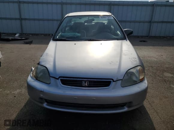 ✅ 1996 Honda Civic DX • VIN: 1HGEJ6625TL007562 • Lot: 69607925. Wystawiony na Copart z przebiegiem 131 113 mil. Bezpłatny archiwum sprzedaży aukcyjnych z USA i szczegółowy raport historii pojazdu na DreamBid. Zdjęcie 5.