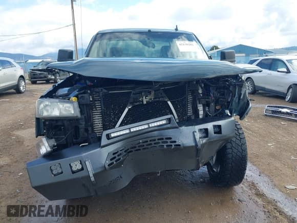 ✅ 2006 Chevrolet Silverado 2500HD LT3 • VIN: 1GCHK23D66F219963 • Лот: 42130281. Опубликован ранее на IAAI с пробегом 331 178 миль. Бесплатный доступ к архиву аукционных продаж из США и подробный отчёт об истории автомобиля на DreamBid. Изображение 13.