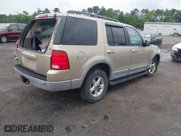 ✅ 2002 Ford Explorer XLT • VIN: 1FMZU73EX2ZA92143 • Лот: 42345344. Опубликован ранее на IAAI с пробегом Не указан. Бесплатный доступ к архиву аукционных продаж из США и подробный отчёт об истории автомобиля на DreamBid. Изображение 4.