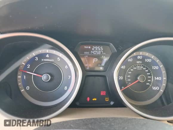 2013 Hyundai Elantra GLS z VIN KMHDH4AE0DU582591, wystawiony jako Copart lot #62272505 z przebiegiem 140 587 mil mil oraz Szkoda całkowita • Salvage title. Historia ofert i sprzedaży dostępna na DreamBid. Obrazek 9.