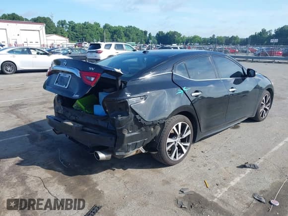 ✅ 2017 Nissan Maxima Platinum • VIN: 1N4AA6AP3HC427446 • Лот: 42517861. Опубликован ранее на IAAI с пробегом 156 509 миль. Бесплатный доступ к архиву аукционных продаж из США и подробный отчёт об истории автомобиля на DreamBid. Изображение 4.