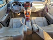 ✅ 2004 Toyota Highlander Limited • VIN: JTEDP21A840022538 • Lot: 95753415. Wystawiony na Copart z przebiegiem 190 769 mil. Bezpłatny archiwum sprzedaży aukcyjnych z USA i szczegółowy raport historii pojazdu na DreamBid. Zdjęcie 8.