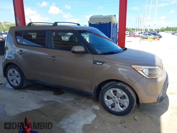 ✅ 2014 Kia Soul • VIN: KNDJN2A24E7094724 • Lot: 42926547. Listed on IAAI with 118,706 mi. Free auction sales archive from the USA and detailed vehicle history report at DreamBid. Image 13.