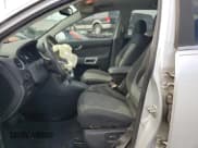 ✅ 2014 Chevrolet Captiva Sport LT • VIN: 3GNAL3EK0ES525509 • Lot: 44223835. Wystawiony na Copart z przebiegiem 83 529 mil. Bezpłatny archiwum sprzedaży aukcyjnych z USA i szczegółowy raport historii pojazdu na DreamBid. Zdjęcie 7.