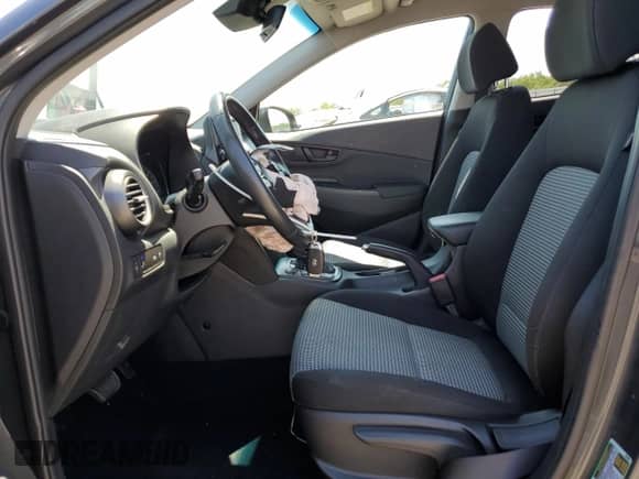 ✅ 2019 Hyundai Kona SEL • VIN: KM8K22AA7KU389507 • Lot: 61212563. Listed on Copart with 66,918 mi miles. Access the free auction sales archive from the USA and view a detailed vehicle history report at DreamBid. Image 7.