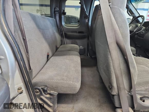 ✅ 2000 Ford F-150 XL • VIN: 1FTRX18L4YKB14168 • Lot: 93530335. Listed on Copart with Not provided. Free auction sales archive from the USA and detailed vehicle history report at DreamBid. Image 10.