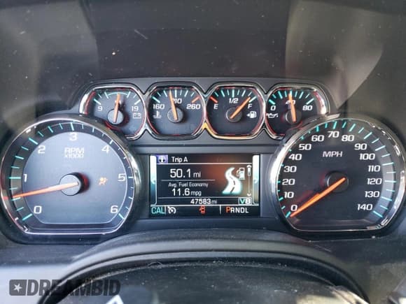 ✅ 2020 Chevrolet Suburban LS • VIN: 1GNSKGKC7LR181687 • Lot: 42359685. Listed on Copart with 47,583 mi. Free auction sales archive from the USA and detailed vehicle history report at DreamBid. Image 9.