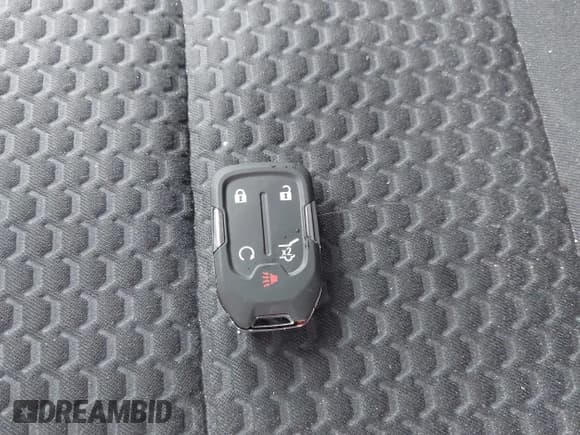 ✅ 2020 GMC Terrain SLE • VIN: 3GKALTEVXLL124497 • Lot: 43734534. Listed on IAAI with 40,875 mi. Free auction sales archive from the USA and detailed vehicle history report at DreamBid. Image 11.