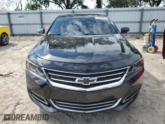 ✅ 2017 Chevrolet Impala LT • VIN: 1G1105S34HU214009 • Лот: 71231864. Опубликован ранее на Copart с пробегом 114 384 миль. Бесплатный доступ к архиву аукционных продаж из США и подробный отчёт об истории автомобиля на DreamBid. Изображение 5.