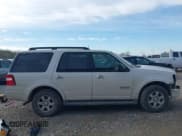 ✅ 2008 Ford Expedition SSV • VIN: 1FMFU16548LA34701 • Lot: 43673098. Wystawiony na IAAI z przebiegiem 224 730 mil. Bezpłatny archiwum sprzedaży aukcyjnych z USA i szczegółowy raport historii pojazdu na DreamBid. Zdjęcie 14.