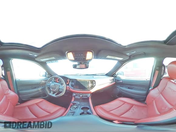 ✅ 2024 Dodge Durango SRT Hellcat Premium • VIN: 1C4SDJH98RC186503 • Лот: 41767015. Опубликован ранее на Copart с пробегом 8 741 миль. Бесплатный доступ к архиву аукционных продаж из США и подробный отчёт об истории автомобиля на DreamBid. Изображение 14.