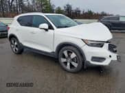 ✅ 2019 Volvo XC40 Momentum • VIN: YV4162UK5K2107110 • Lot: 91908925. Listed on Copart with 50,340 mi. Free auction sales archive from the USA and detailed vehicle history report at DreamBid. Image 4.